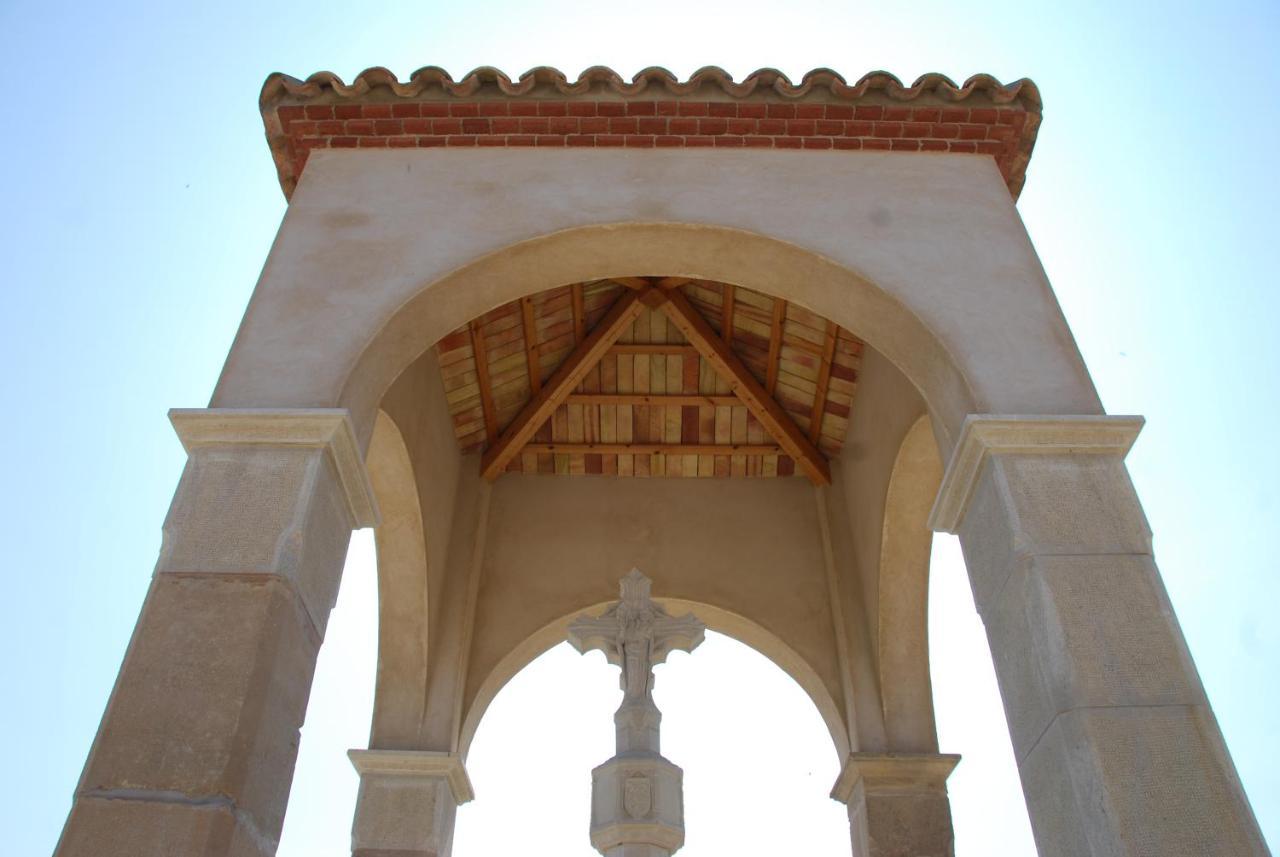 Hotel, H De L'Anton Batea المظهر الخارجي الصورة