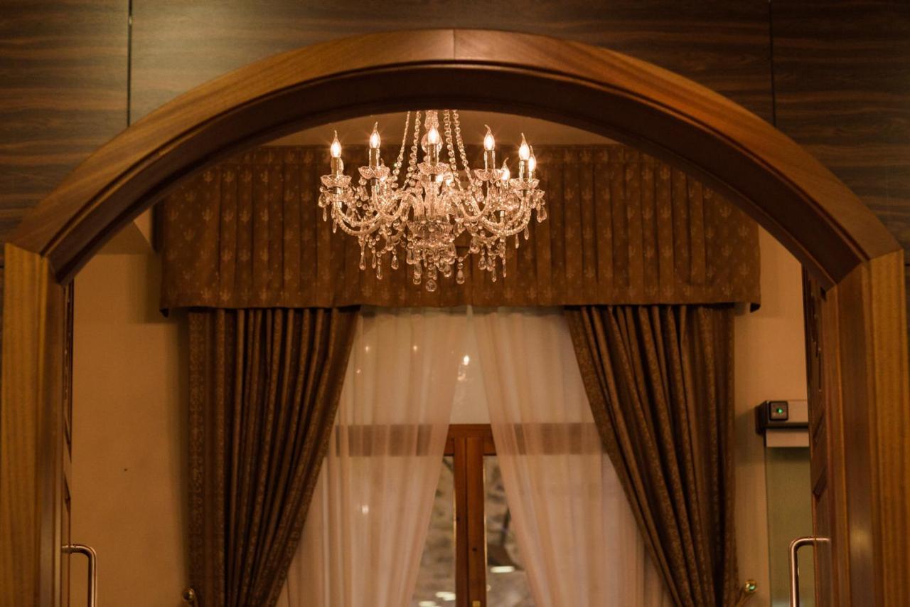 Hotel, H De L'Anton Batea المظهر الخارجي الصورة